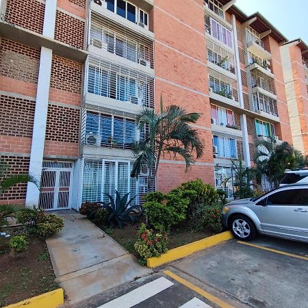 Apartamento Frente Al Aeropuerto De Maiquetía Eksteriør bilde