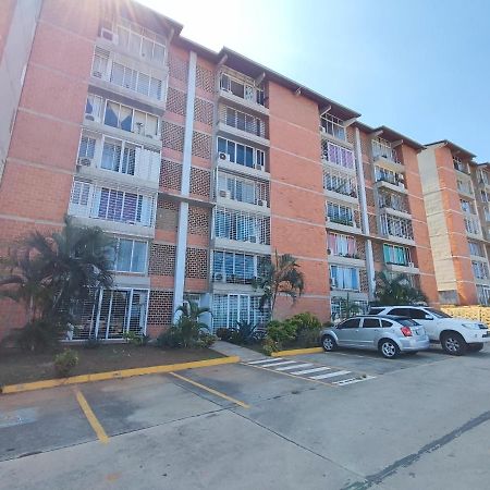 Apartamento Frente Al Aeropuerto De Maiquetía Eksteriør bilde